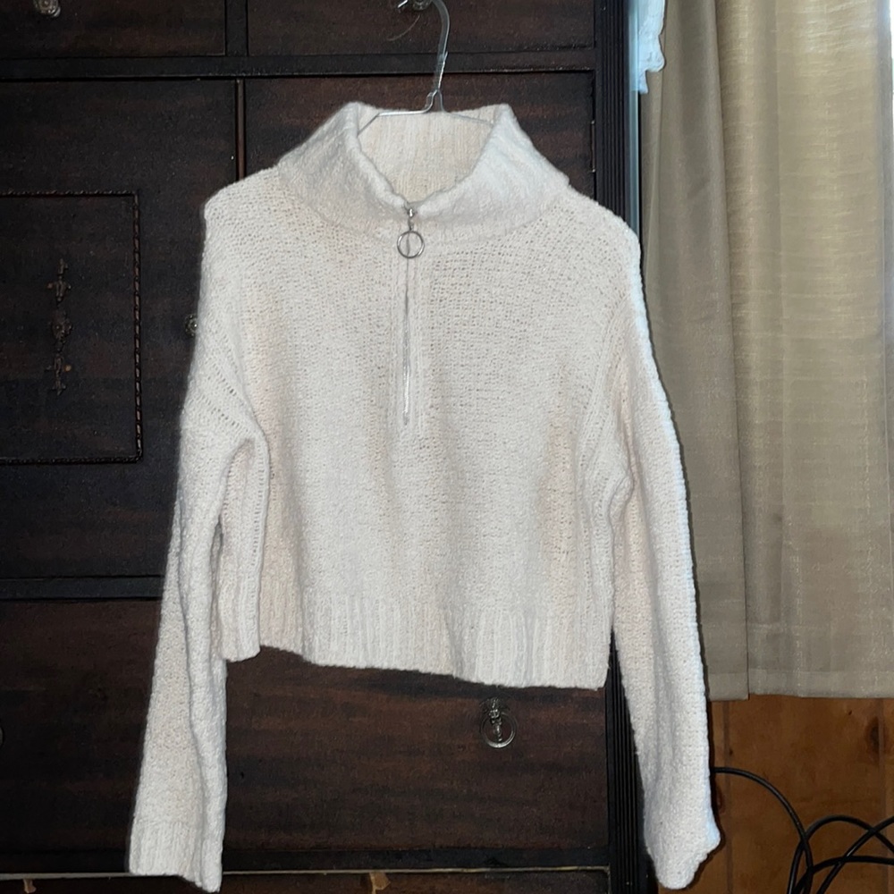 Quarter zip up sweater cream